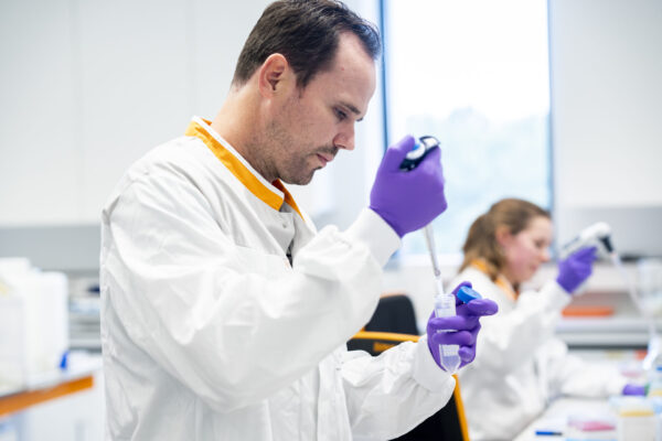 Utrecht 29/09/2020  Prinses Maxima Centrum Research Yvonne Tiersma organoid Tech © Marco Hofsté